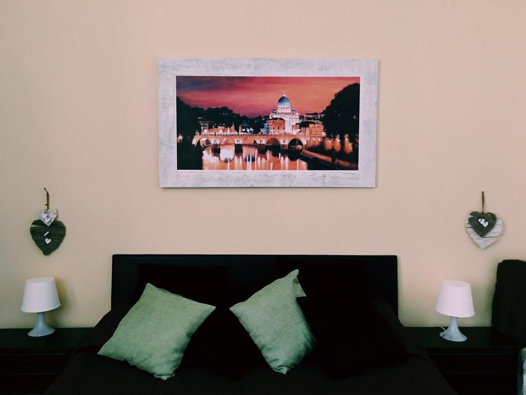 4 You City Center Apartament ローマ エクステリア 写真