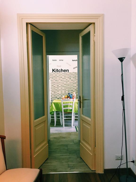 4 You City Center Apartament ローマ エクステリア 写真